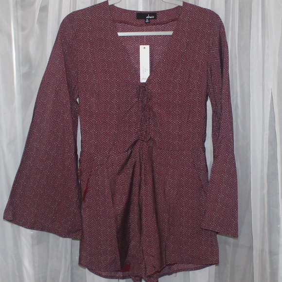 Akaiv Pants - NWT Comfortable/Dressy Women's AKAIV Romper with flared long sleeves in Sz (M)